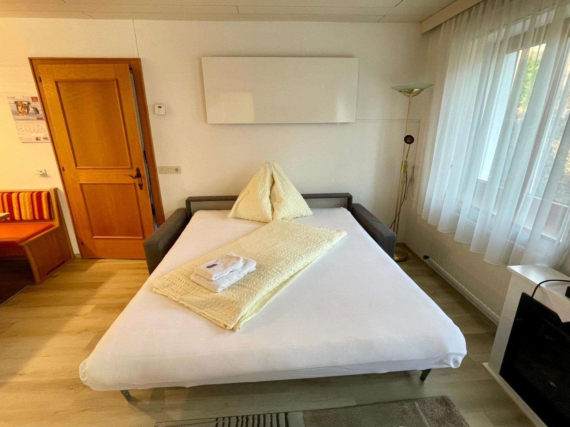 Ferienwohnung Karin 블루덴츠 외부 사진
