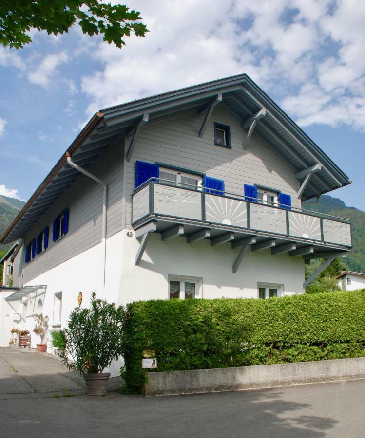 Ferienwohnung Karin 블루덴츠 외부 사진